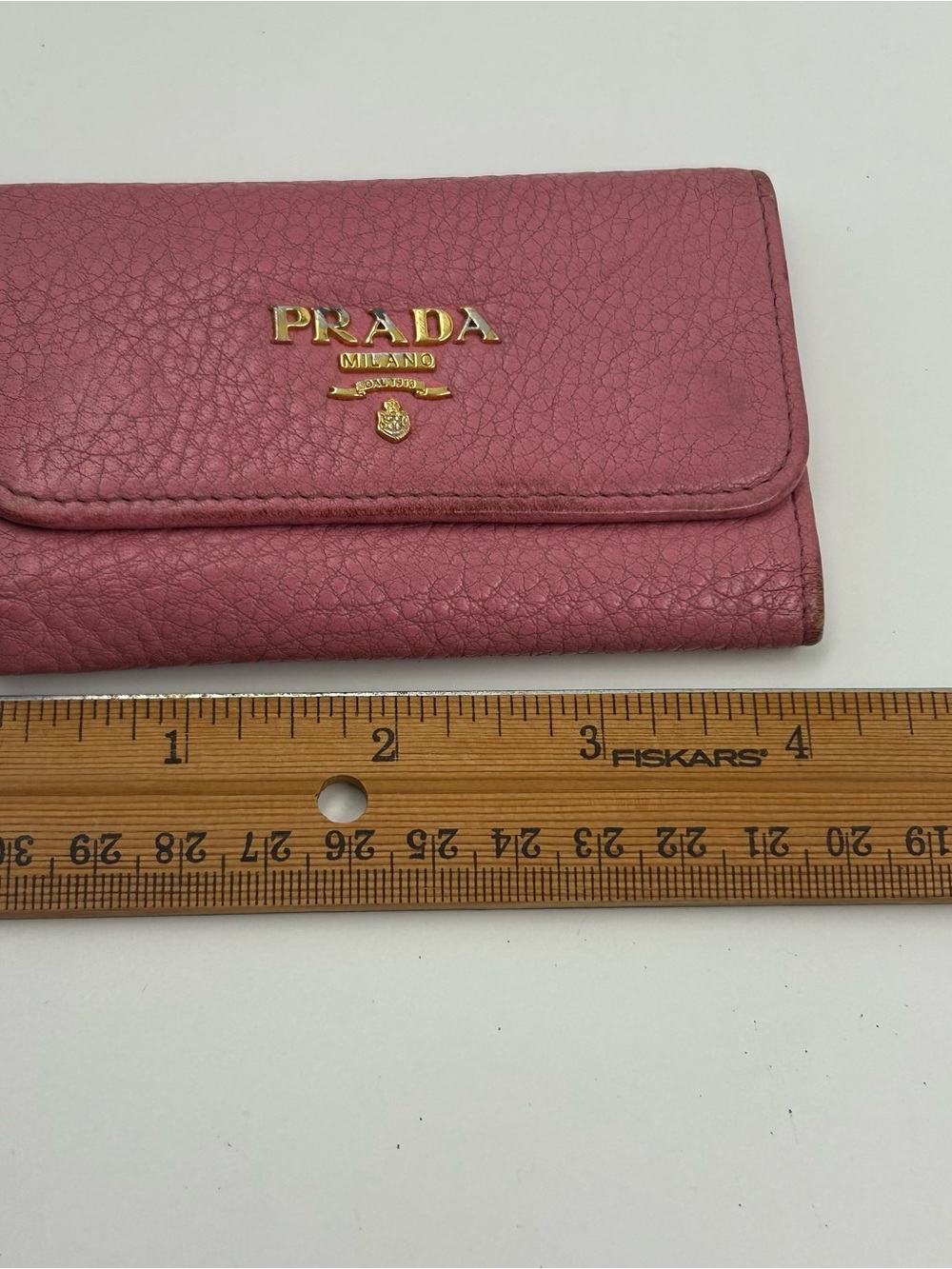 Prada pink pebbled leather keyholder - Picture 7 of 10